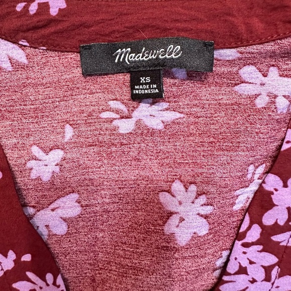 MADEWELL ~ Women’s Floral Burgundy and Lavender Long Sleeve Crop Top size XS - Picture 3 of 9